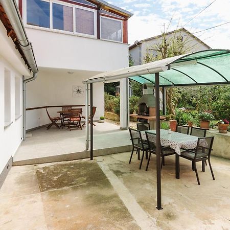Apartment N&T Пула Екстериор снимка