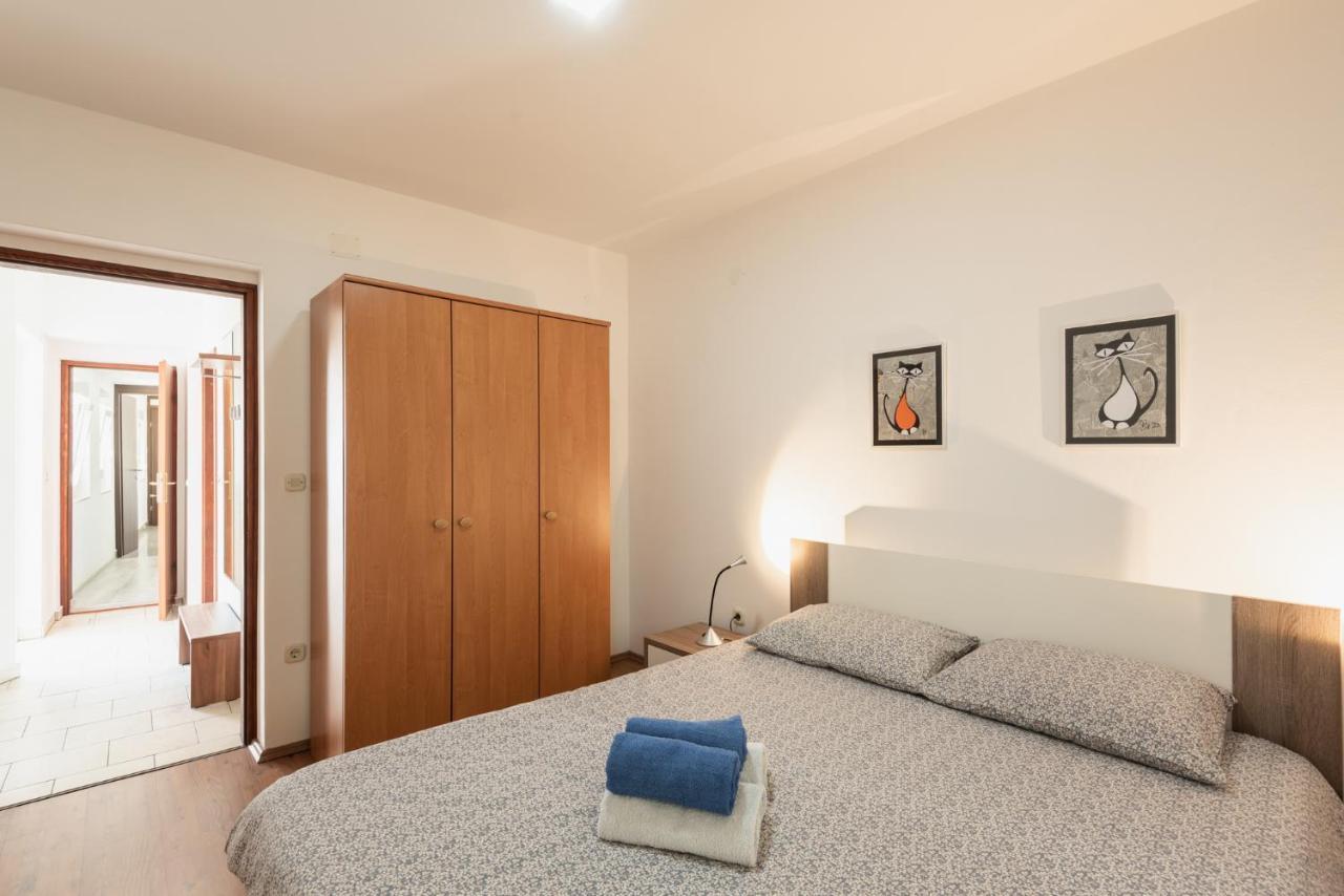 Apartment N&T Пула Екстериор снимка